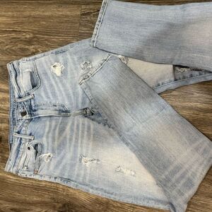 American Eagle 30x34 distressed light blue denim jeans